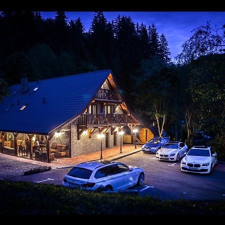 Wellness Penzion Lampasik Ruzomberok Luaran gambar
